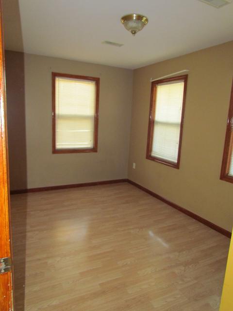 616 Pierce St, Aurora, IL 60505 photo 10