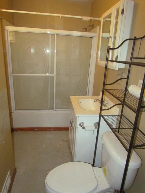 616 Pierce St, Aurora, IL 60505 photo 9