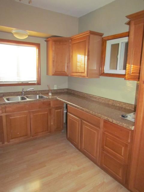 616 Pierce St, Aurora, IL 60505 photo 5
