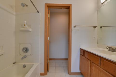 1913 S Austrian Pine St, Lockport, IL 60441 photo 12