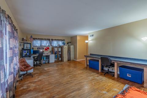 909 Warren St, Chenoa, IL 61726 photo 27