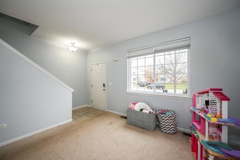 803 Daniel Dr, Minooka, IL 60447 photo 4