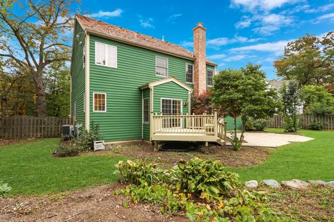 712 Williamsburg Ave, Gurnee, IL 60031 photo 7