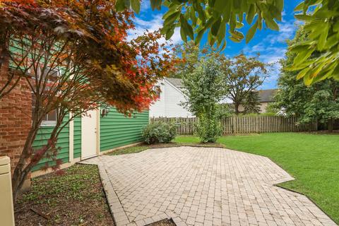 712 Williamsburg Ave, Gurnee, IL 60031 photo 44