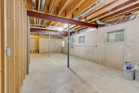712 Williamsburg Ave, Gurnee, IL 60031 photo 39