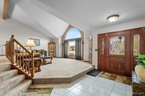 1903 Pebble Beach Dr, Plainfield, IL 60586 photo 4
