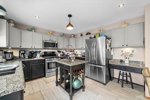 1903 Pebble Beach Dr, Plainfield, IL 60586 photo 11