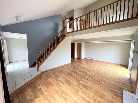1433 Root St, Crest Hill, IL 60403 photo 2