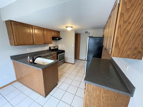 1433 Root St, Crest Hill, IL 60403 photo 5