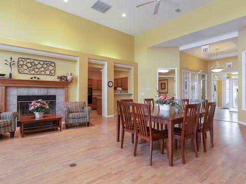 2944 Falling Waters Dr, Lindenhurst, IL 60046 photo 17