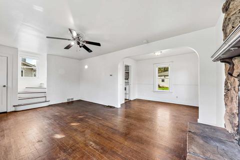 715 S Wall St, Kankakee, IL 60901 photo 4