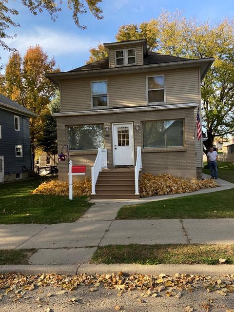 1810 E 3rd St, Sterling, IL 61081 photo 1