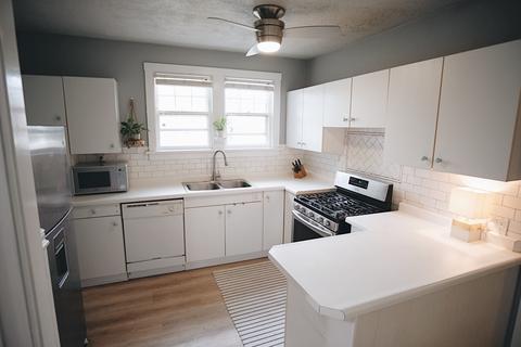 415 Park St, Elgin, IL 60120 photo 8