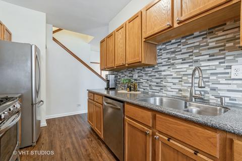 2321 Reflections Dr, Aurora, IL 60502 photo 7