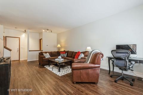 2321 Reflections Dr, Aurora, IL 60502 photo 2