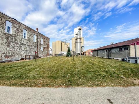 109 W Main St, Sublette, IL 61367 photo 1