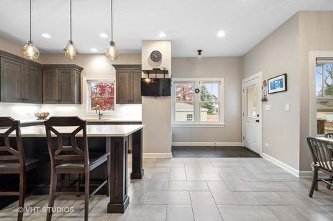 2425 Noyes St, Evanston, IL 60201 photo 16