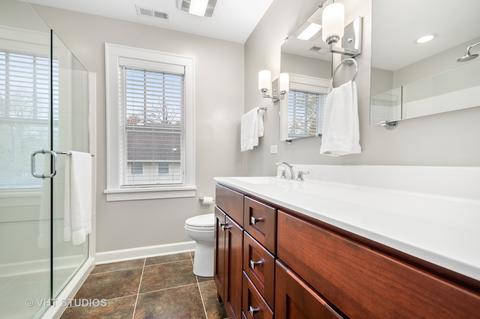 2425 Noyes St, Evanston, IL 60201 photo 23