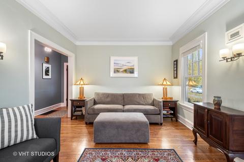 2425 Noyes St, Evanston, IL 60201 photo 10