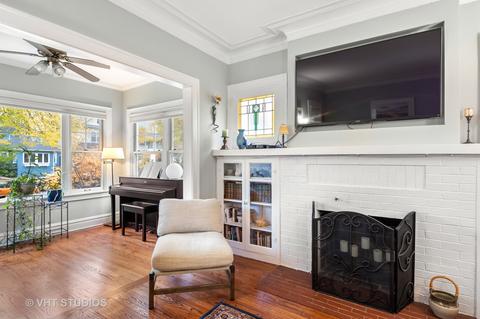 2425 Noyes St, Evanston, IL 60201 photo 5