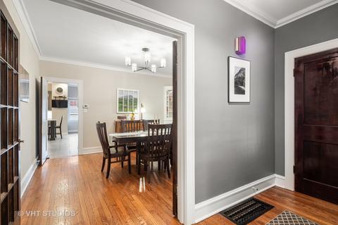 2425 Noyes St, Evanston, IL 60201 photo 4