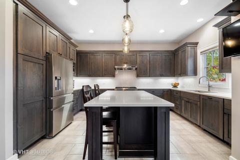 2425 Noyes St, Evanston, IL 60201 photo 11