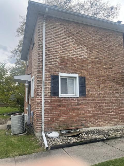 13 Mccarthy Rd, Park Forest, IL 60466 photo 2