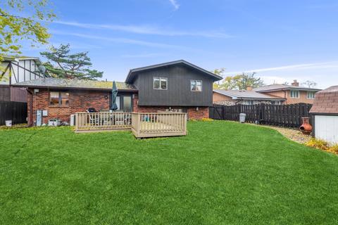17957 Maple St, Lansing, IL 60438 photo 16