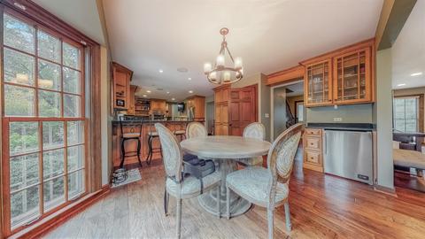 1919 Cromwell Dr, Wheaton, IL 60189 photo 7