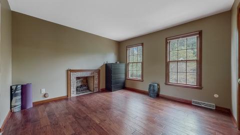 1919 Cromwell Dr, Wheaton, IL 60189 photo 14