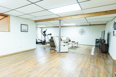 5715 Greenview Rd, Oakwood Hills, IL 60013 photo 18