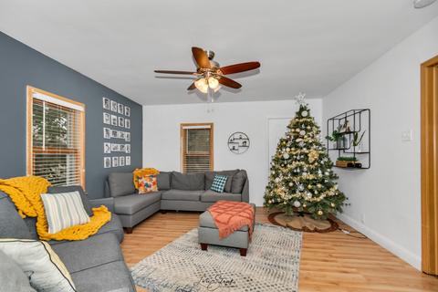 668 N Kennedy Dr, Kankakee, IL 60901 photo 2