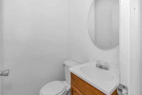 668 N Kennedy Dr, Kankakee, IL 60901 photo 9