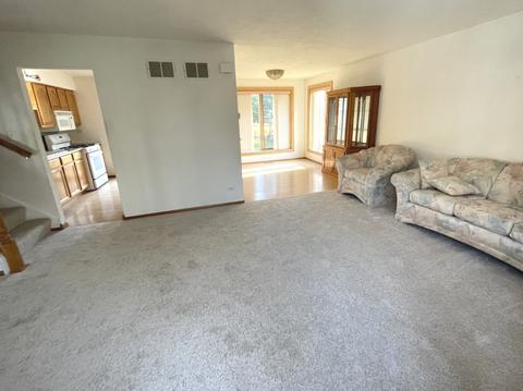 2311 Kingston Dr, Wheaton, IL 60189 photo 8