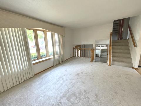 2311 Kingston Dr, Wheaton, IL 60189 photo 6