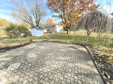 2311 Kingston Dr, Wheaton, IL 60189 photo 11