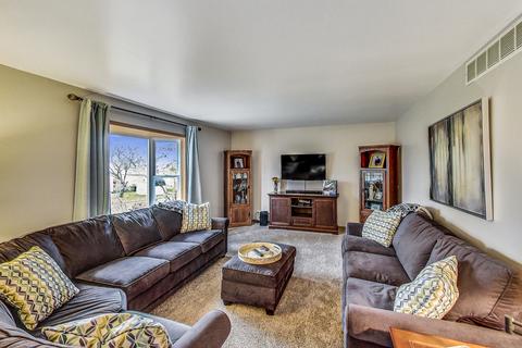 3693 Leather Leaf Ln, Hoffman Estates, IL 60192 photo 13