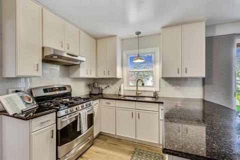 3693 Leather Leaf Ln, Hoffman Estates, IL 60192 photo 9