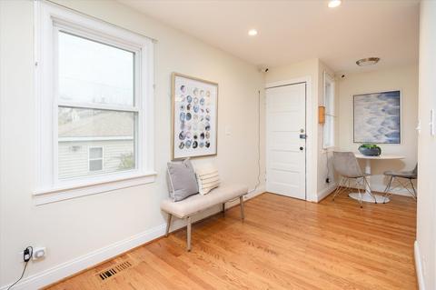 811 Mapleton Ave, Oak Park, IL 60302 photo 14