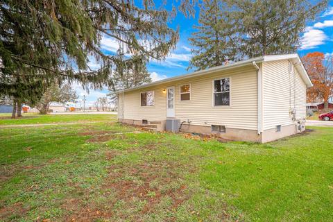 421 E Dearborn St, Plano, IL 60545 photo 5