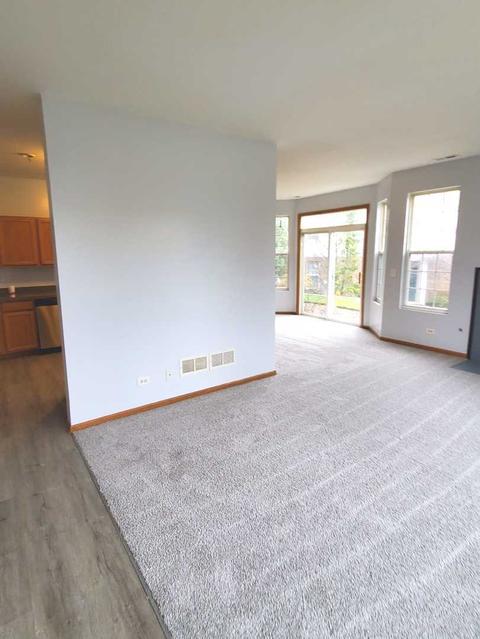 1480 Millbrook Dr, Algonquin, IL 60102 photo 5