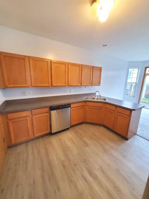 1480 Millbrook Dr, Algonquin, IL 60102 photo 7