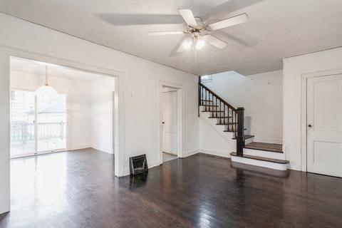772 North Ave, Aurora, IL 60505 photo 6