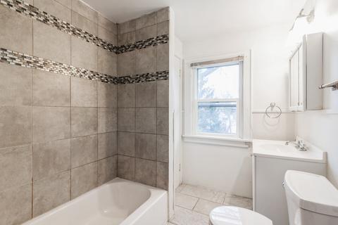 772 North Ave, Aurora, IL 60505 photo 16