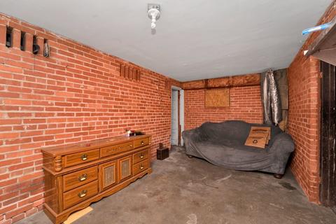 714 3rd Ave, Joliet, IL 60433 photo 21