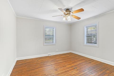 102 Iris Rd, Darien, IL 60561 photo 11