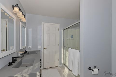 240 Aberdeen Dr, Algonquin, IL 60102 photo 24