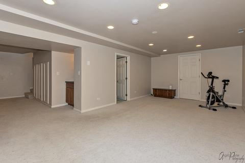 240 Aberdeen Dr, Algonquin, IL 60102 photo 33