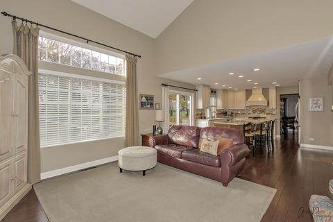 240 Aberdeen Dr, Algonquin, IL 60102 photo 15