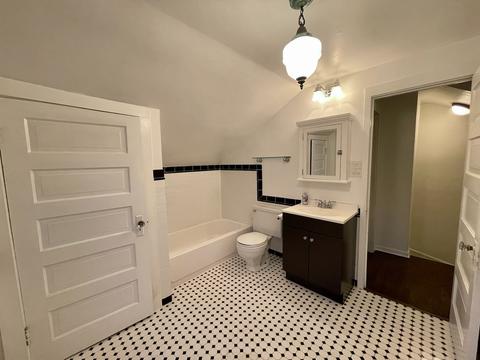 1611 N Riverside Dr, Mchenry, IL 60050 photo 16